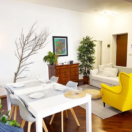 Apartment Wild Parma